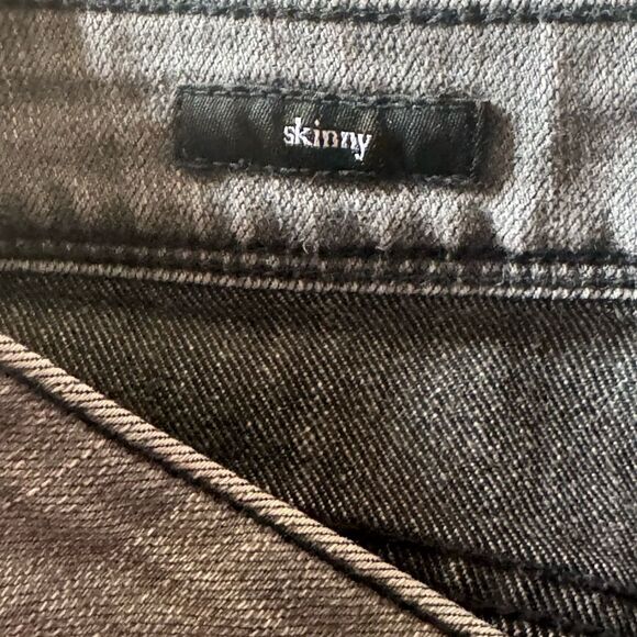 a.n.a Gray Ankle Cropped Jeans Skinny Fit 12 - Picture 9 of 10